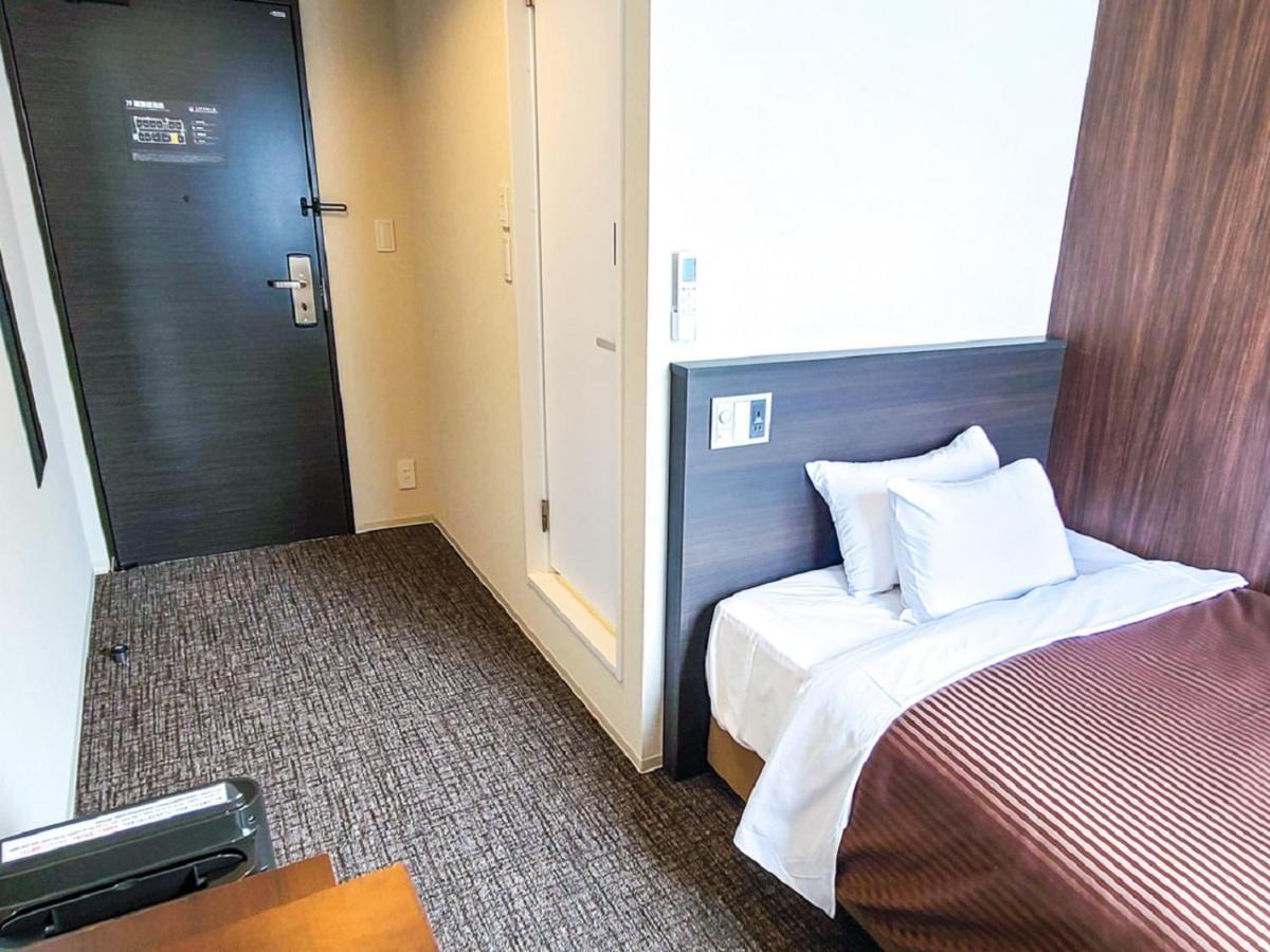 Livemax Akasaka Grande Hotel Tōkyō